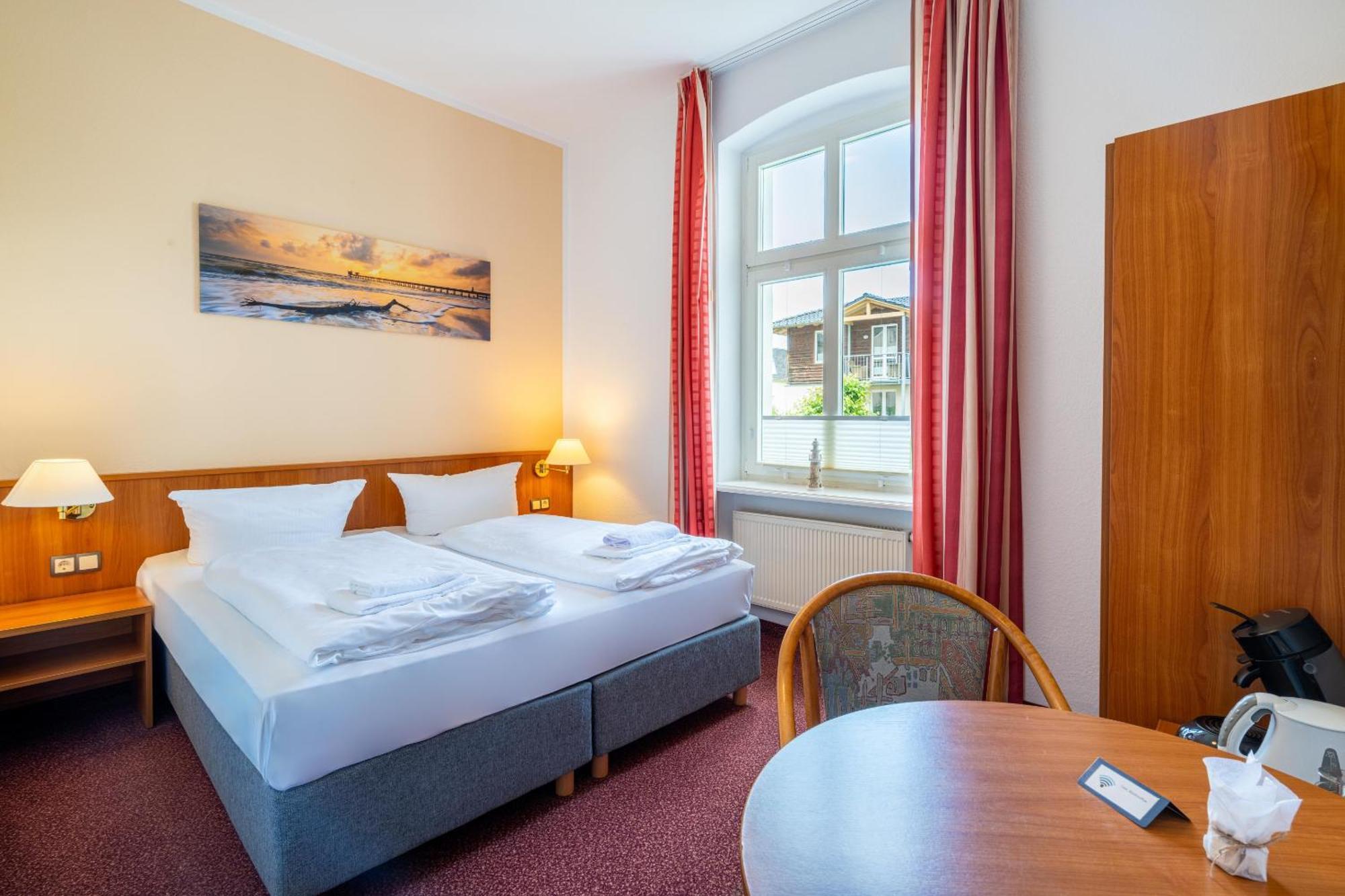 Pension Wald Und See Heringsdorf  Bagian luar foto